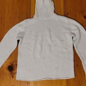 Large White Turtle Neck